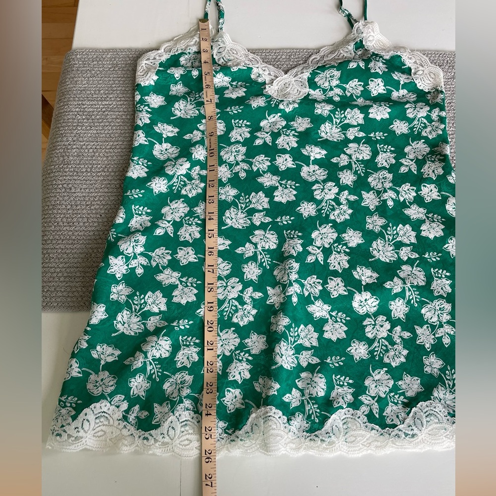 Vintage Victoria’s Secret Gold Label Ivory Green Floral Chemise Slip Dress Small - Picture 9 of 15